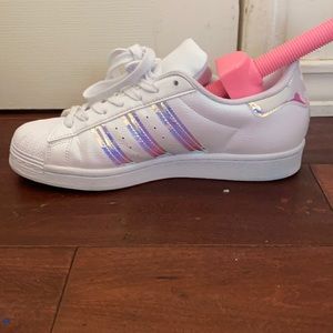 Adidas tennis shoes